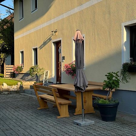 Ferienwohnung Mahar Feistritz im Rosental Dış mekan fotoğraf